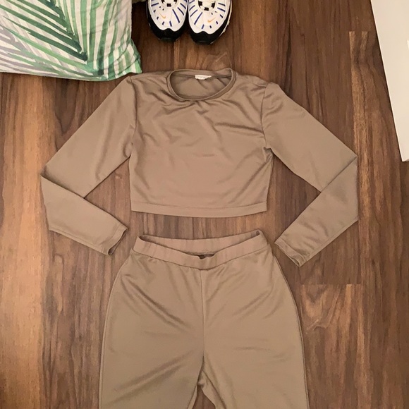 MISTRESS ROCKS Olive Two-Piece Set - Picture 3 of 6